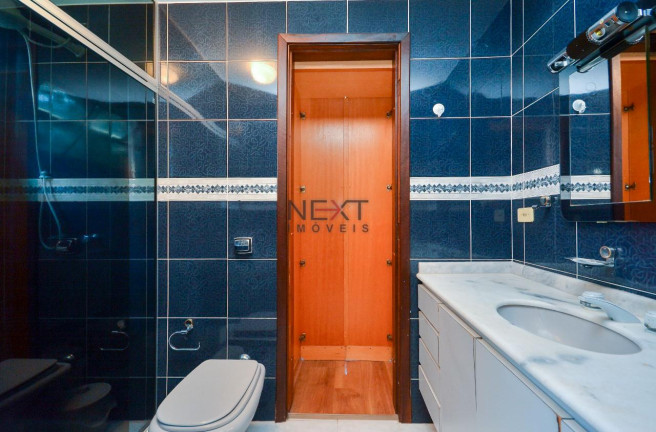Imagem Casa com 4 Quartos à Venda, 225 m² em Pilarzinho - Curitiba