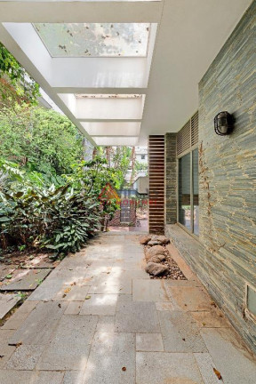 Imagem Casa com 3 Quartos à Venda, 760 m² em Pacaembu - São Paulo Imagem Casa com 3 Quartos à Venda, 760 m² em Pacaembu - São Paulo