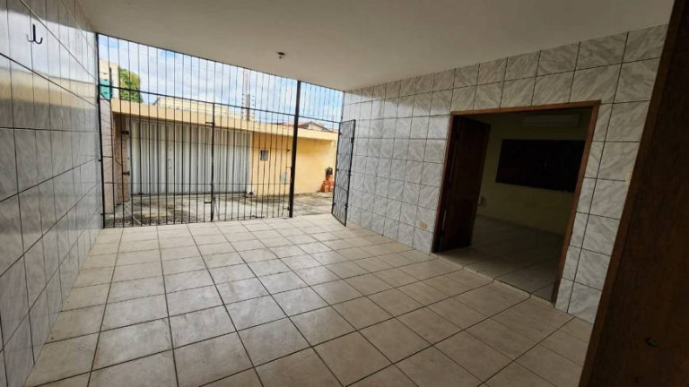 Imagem Casa com 3 Quartos à Venda, 156 m² em Aeroporto - Teresina Imagem Casa com 3 Quartos à Venda, 156 m² em Aeroporto - Teresina
