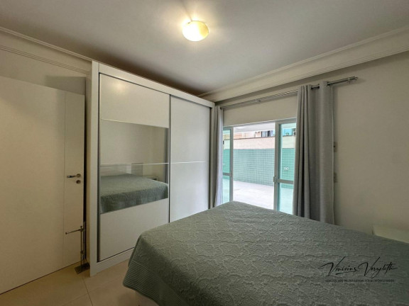 Imagem Apartamento com 2 Quartos à Venda, 130 m² em Centro - Balneário Camboriú