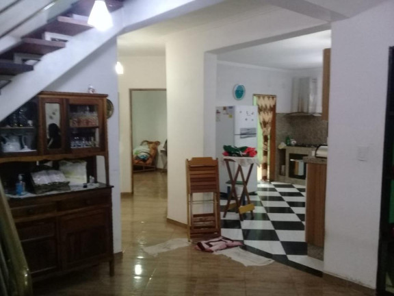 Imagem Sobrado com 3 Quartos à Venda, 218 m² em Jardim Das Flores - Suzano Imagem Sobrado com 3 Quartos à Venda, 218 m² em Jardim Das Flores - Suzano