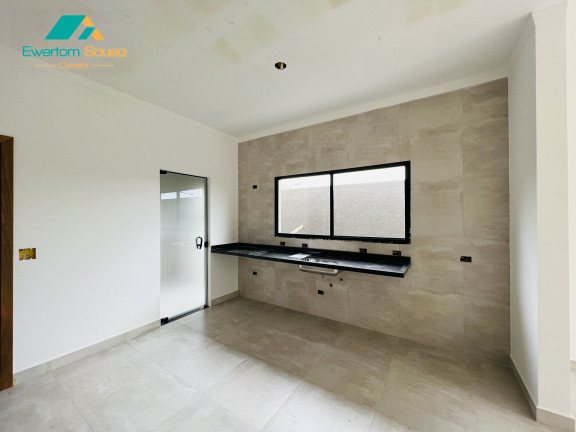 Imagem Casa com 3 Quartos à Venda, 90 m² em Conjunto Habitacional José Barnet Y Vives - Atibaia Imagem Casa com 3 Quartos à Venda, 90 m² em Conjunto Habitacional José Barnet Y Vives - Atibaia