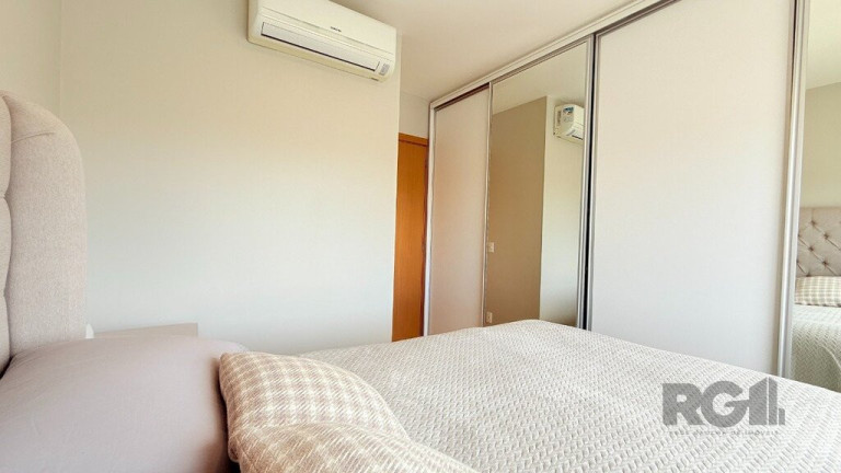 Imagem Apartamento com 1 Quarto à Venda, 38 m² em Menino Deus - Porto Alegre Imagem Apartamento com 1 Quarto à Venda, 38 m² em Menino Deus - Porto Alegre