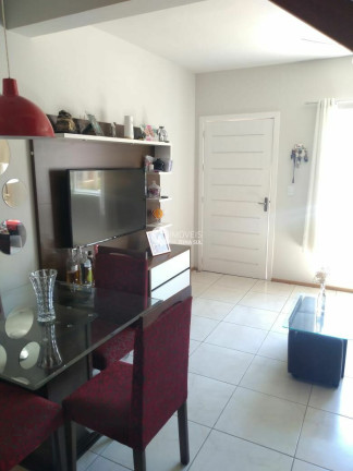 Imagem Casa com 2 Quartos à Venda, 83 m² Imagem Casa com 2 Quartos à Venda, 83 m²
