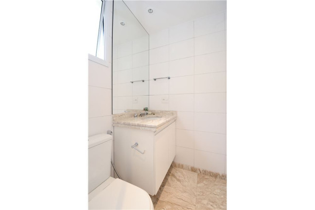 Imagem Imóvel com 3 Quartos à Venda, em Morumbi - São Paulo Imagem Imóvel com 3 Quartos à Venda, em Morumbi - São Paulo