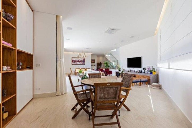 Imagem Casa com 4 Quartos à Venda, 520 m² em Tamboré - Santana De Parnaíba