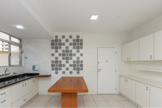Imagem Apartamento com 2 Quartos à Venda, 138 m² em Pinheiros - São Paulo Imagem Apartamento com 2 Quartos à Venda, 138 m² em Pinheiros - São Paulo