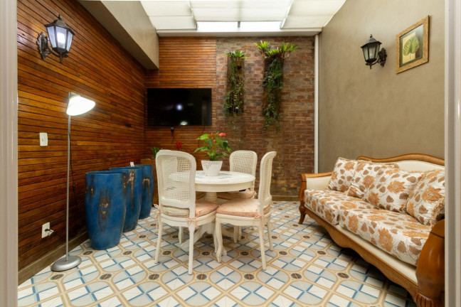 Imagem Sobrado com 2 Quartos à Venda, 272 m² em Vila Santo Estéfano - São Paulo