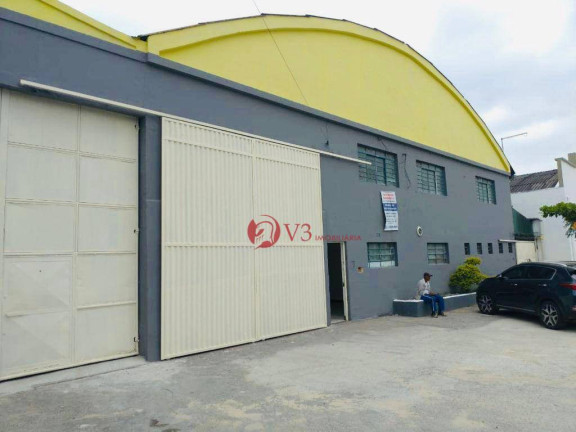 Galpão à Venda, 800 m² em Guarulhos - Guarulhos