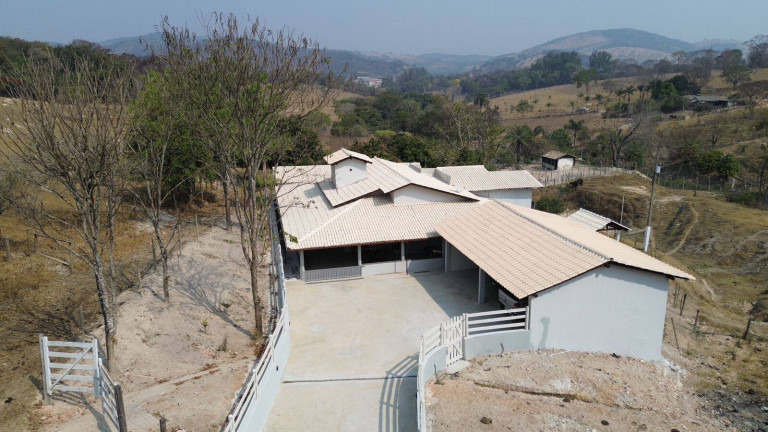 Imagem Chácara com 2 Quartos à Venda, 110.000 m² em Florestal Imagem Chácara com 2 Quartos à Venda, 110.000 m² em Florestal