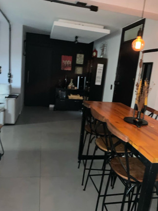 Imagem Imóvel com 2 Quartos à Venda, 73 m² em Vital Brazil - Niterói Imagem Imóvel com 2 Quartos à Venda, 73 m² em Vital Brazil - Niterói