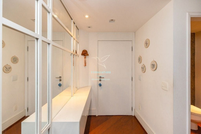Imagem Apartamento com 3 Quartos à Venda, 120 m² em Moema - São Paulo Imagem Apartamento com 3 Quartos à Venda, 120 m² em Moema - São Paulo
