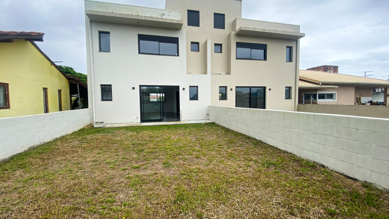 Imagem Casa com 2 Quartos à Venda, 100 m² em Areias De Palhocinha - Garopaba Imagem Casa com 2 Quartos à Venda, 100 m² em Areias De Palhocinha - Garopaba