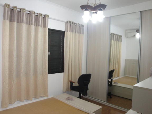 Imagem Casa com 3 Quartos à Venda, 490 m² em Vila Santa Luzia - Bauru Imagem Casa com 3 Quartos à Venda, 490 m² em Vila Santa Luzia - Bauru