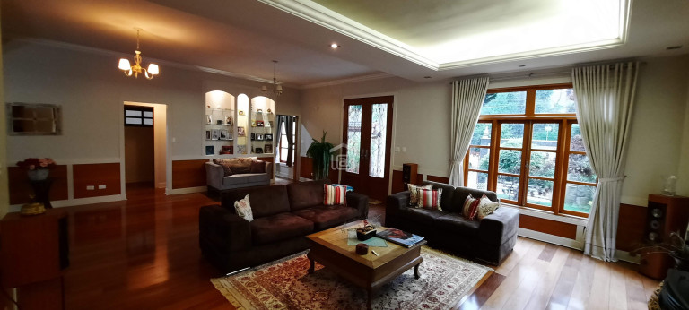 Imagem Casa com 3 Quartos à Venda, 365 m² em Bortolan - Poços De Caldas Imagem Casa com 3 Quartos à Venda, 365 m² em Bortolan - Poços De Caldas