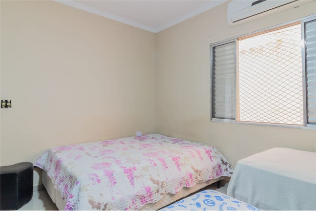 Imagem Casa com 3 Quartos à Venda, 276 m² em Aricanduva - São Paulo Imagem Casa com 3 Quartos à Venda, 276 m² em Aricanduva - São Paulo