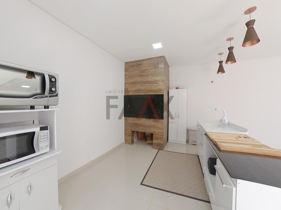 Imagem Casa com 2 Quartos à Venda, 325 m² em Cascavel - Guarapuava Imagem Casa com 2 Quartos à Venda, 325 m² em Cascavel - Guarapuava