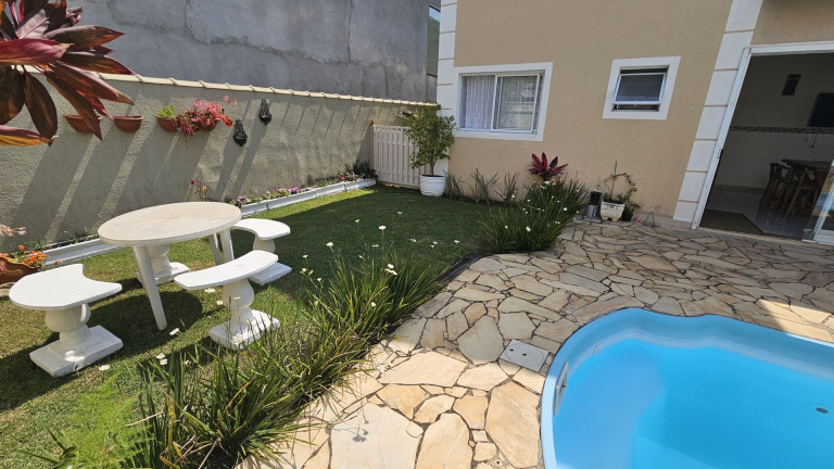 Imagem Sobrado com 5 Quartos à Venda, 202 m² em Botujuru - Mogi Das Cruzes