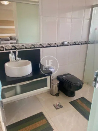 Imagem Casa com 3 Quartos à Venda, 260 m² em Loteamento Portal Do Sol I - Goiânia