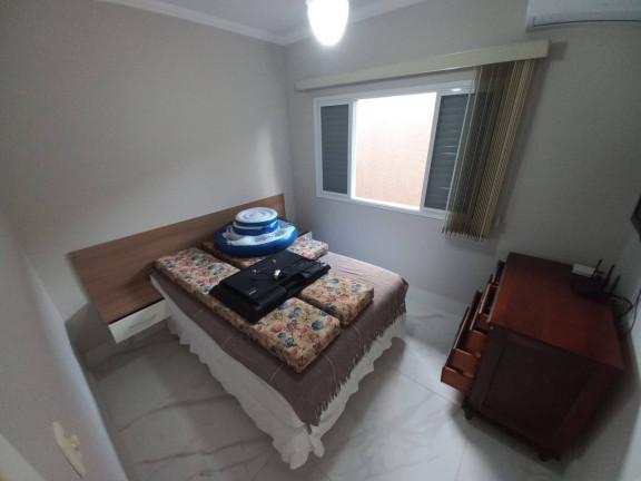Imagem Casa com 4 Quartos à Venda, em Praia Grande Imagem Casa com 4 Quartos à Venda, em Praia Grande