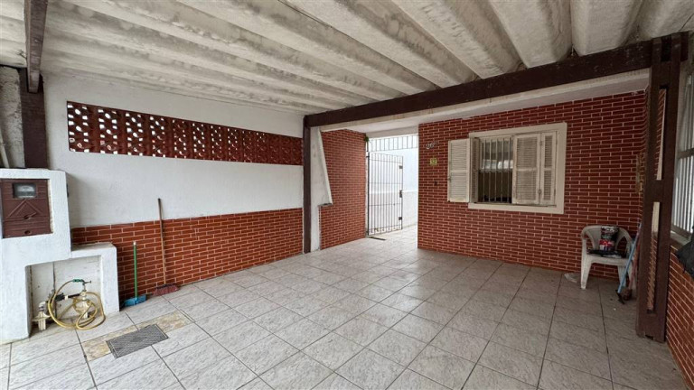 Imagem Casa com 2 Quartos à Venda, 10 m² em Maracanã - Praia Grande Imagem Casa com 2 Quartos à Venda, 10 m² em Maracanã - Praia Grande