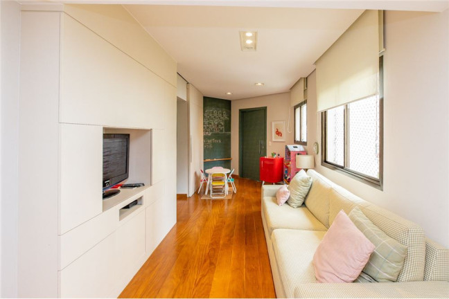 Imagem Apartamento com 3 Quartos à Venda, 218 m² em Itaim Bibi - São Paulo