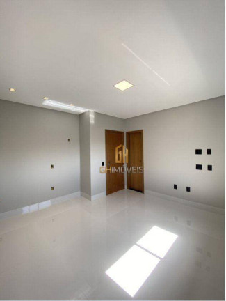 Imagem Sobrado com 4 Quartos à Venda, 245 m² em Jardim Cristal - Aparecida De Goiânia Imagem Sobrado com 4 Quartos à Venda, 245 m² em Jardim Cristal - Aparecida De Goiânia