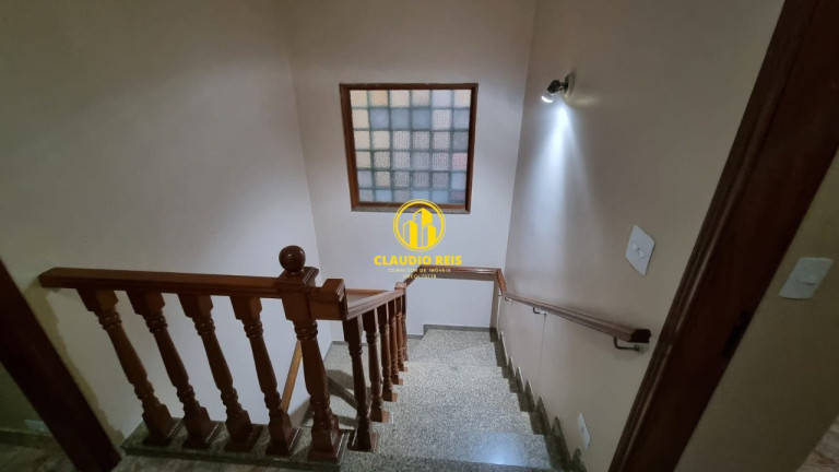 Imagem Sobrado com 4 Quartos à Venda, 430 m² em Jardim Ipanema (zona Sul) - São Paulo Imagem Sobrado com 4 Quartos à Venda, 430 m² em Jardim Ipanema (zona Sul) - São Paulo