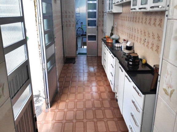 Imagem Sobrado com 4 Quartos à Venda, 210 m² em Vila Linda - Santo André Imagem Sobrado com 4 Quartos à Venda, 210 m² em Vila Linda - Santo André