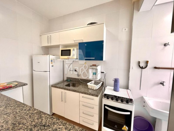 Imagem Flat com 2 Quartos à Venda, 65 m² em Pitangueiras - Guarujá Imagem Flat com 2 Quartos à Venda, 65 m² em Pitangueiras - Guarujá