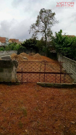 Imagem Casa com 3 Quartos à Venda, 280 m² em Vila Lavinia - Mogi Das Cruzes Imagem Casa com 3 Quartos à Venda, 280 m² em Vila Lavinia - Mogi Das Cruzes