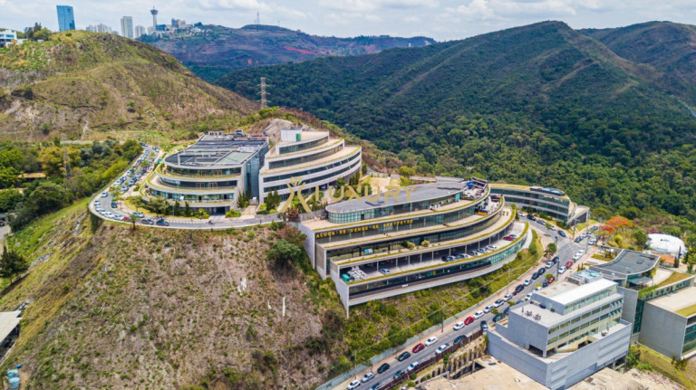 Imagem Imóvel com 1 Quarto à Venda, 173 m² em Santa Lucia - Belo Horizonte Imagem Imóvel com 1 Quarto à Venda, 173 m² em Santa Lucia - Belo Horizonte