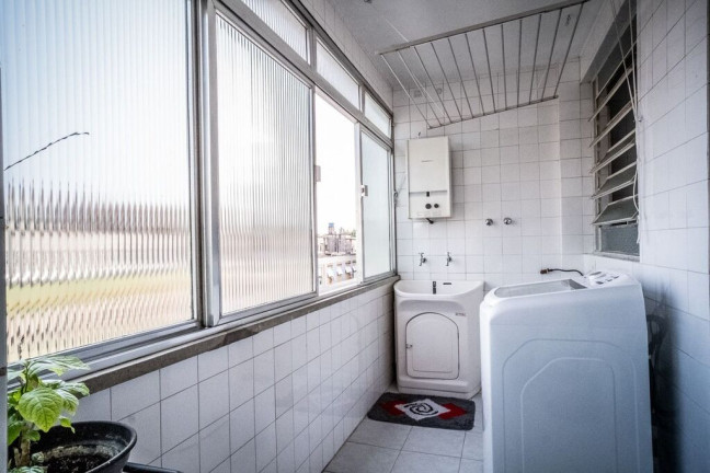 Imagem Apartamento com 3 Quartos à Venda, 141 m² em Menino Deus - Porto Alegre Imagem Apartamento com 3 Quartos à Venda, 141 m² em Menino Deus - Porto Alegre