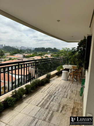 Imagem Apartamento com 2 Quartos à Venda, 212 m² em Vila Nova Conceição - São Paulo Imagem Apartamento com 2 Quartos à Venda, 212 m² em Vila Nova Conceição - São Paulo