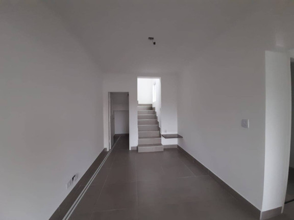 Imagem Sobrado com 3 Quartos à Venda, 225 m² em Alvinópolis - Atibaia