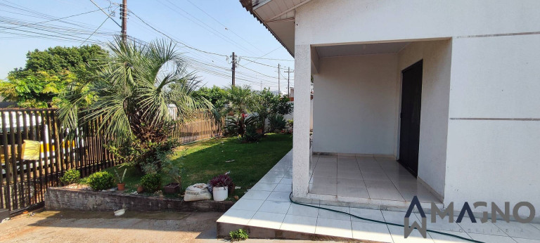 Imagem Casa com 5 Quartos à Venda, 582 m² em Santa Felicidade - Cascavel
