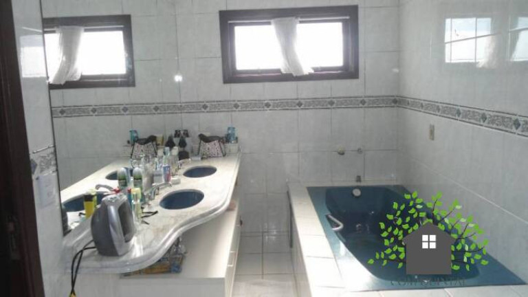 Imagem Casa com 5 Quartos à Venda, 360 m² em São Paulo Ii - Cotia