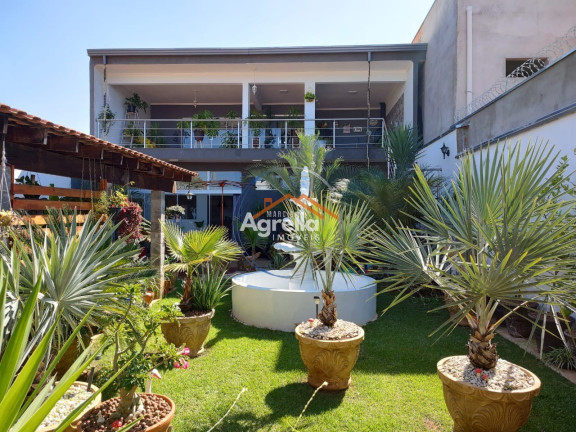Imagem Casa com 4 Quartos à Venda, 205 m² em Parque Das Laranjeiras - Mogi Mirim Imagem Casa com 4 Quartos à Venda, 205 m² em Parque Das Laranjeiras - Mogi Mirim