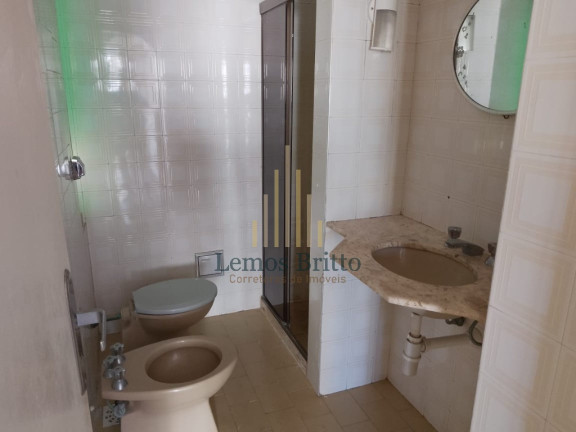 Imagem Imóvel com 3 Quartos à Venda, 10 m² em Jardim Apipema - Salvador Imagem Imóvel com 3 Quartos à Venda, 10 m² em Jardim Apipema - Salvador