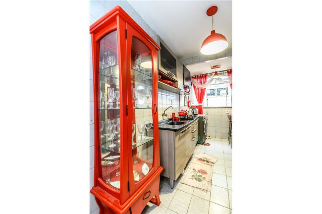 Imagem Imóvel com 1 Quarto à Venda, 44 m² em Vila Ipiranga - Porto Alegre Imagem Imóvel com 1 Quarto à Venda, 44 m² em Vila Ipiranga - Porto Alegre