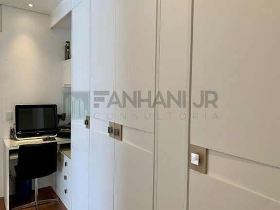 Imagem Imóvel com 4 Quartos à Venda, 233 m² em Vila Nova Conceição - São Paulo