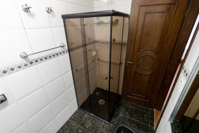 Imagem Casa com 3 Quartos à Venda, 320 m² em São Jorge - Santos Imagem Casa com 3 Quartos à Venda, 320 m² em São Jorge - Santos