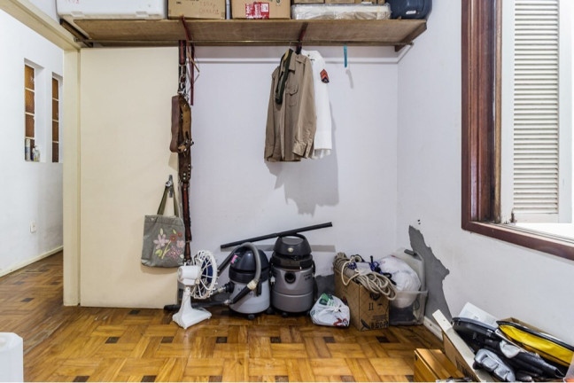 Imagem Casa com 3 Quartos à Venda, 260 m² em Partenon - Porto Alegre Imagem Casa com 3 Quartos à Venda, 260 m² em Partenon - Porto Alegre