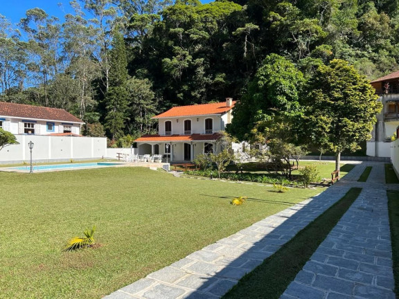 Imagem Casa com 4 Quartos à Venda, 350 m² em Comary - Teresópolis Imagem Casa com 4 Quartos à Venda, 350 m² em Comary - Teresópolis