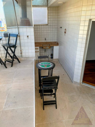 Imagem Apartamento com 3 Quartos à Venda, 220 m² em Encruzilhada - Santos