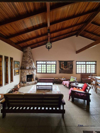Imagem Casa com 6 Quartos à Venda ou Locação, 333 m² em Asilo - Blumenau