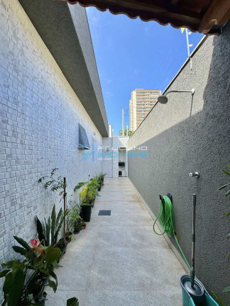 Imagem Casa com 3 Quartos à Venda, 160 m² em Ocian - Praia Grande Imagem Casa com 3 Quartos à Venda, 160 m² em Ocian - Praia Grande