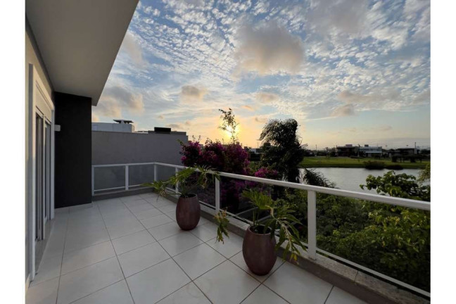Imagem Casa com 3 Quartos à Venda, 201 m² em Centro - Xangri-lá
