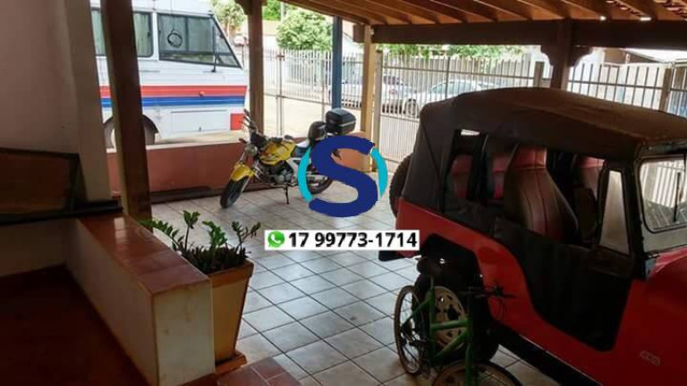 Imagem Casa com 4 Quartos à Venda, 800 m² em Centro - Indiaporã Imagem Casa com 4 Quartos à Venda, 800 m² em Centro - Indiaporã