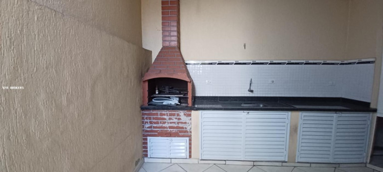 Imagem Casa com 2 Quartos para Alugar, 100 m² em Vila Yolanda - Osasco
